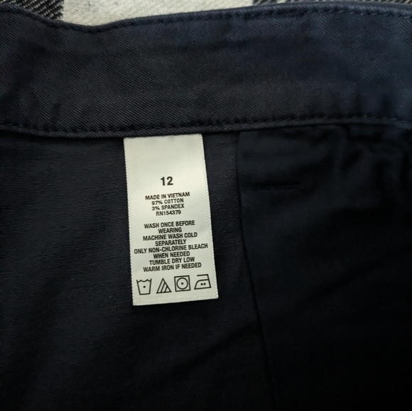 Aero Bermuda Size 12 Girls Blue Uniform Shorts Pack of 2 - Picture 3 of 7